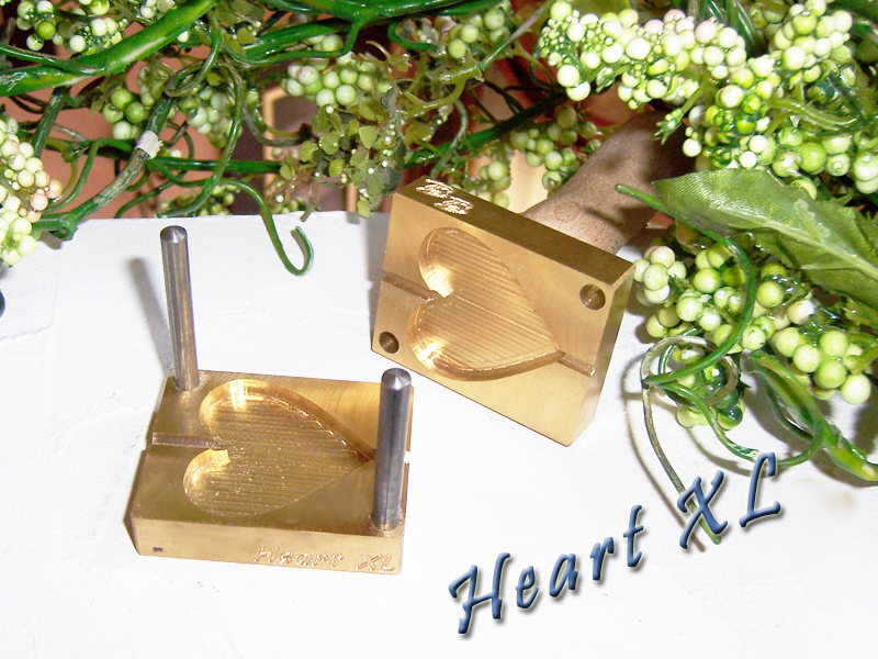 moldin press "Bavarian Heart XL"